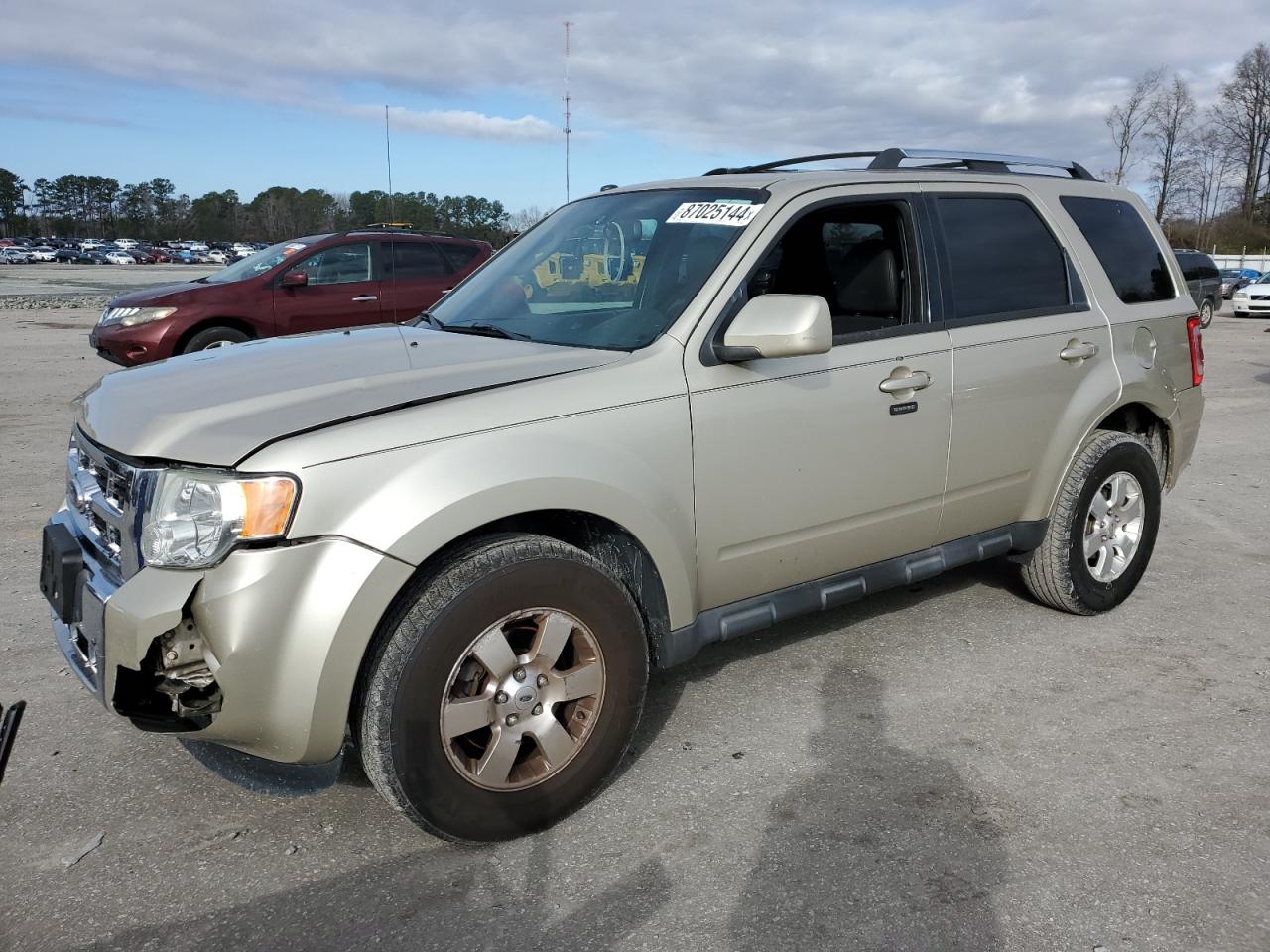  Salvage Ford Escape