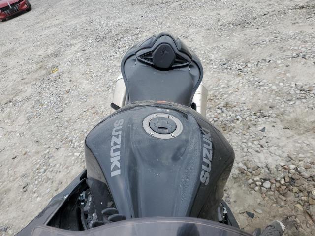 2023 SUZUKI GSX1300 RR - JS1EJ11B1P7100211