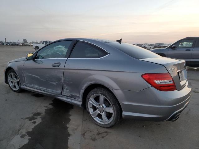 MERCEDES-BENZ C 250 2012 silver  gas WDDGJ4HB4CF739159 photo #3