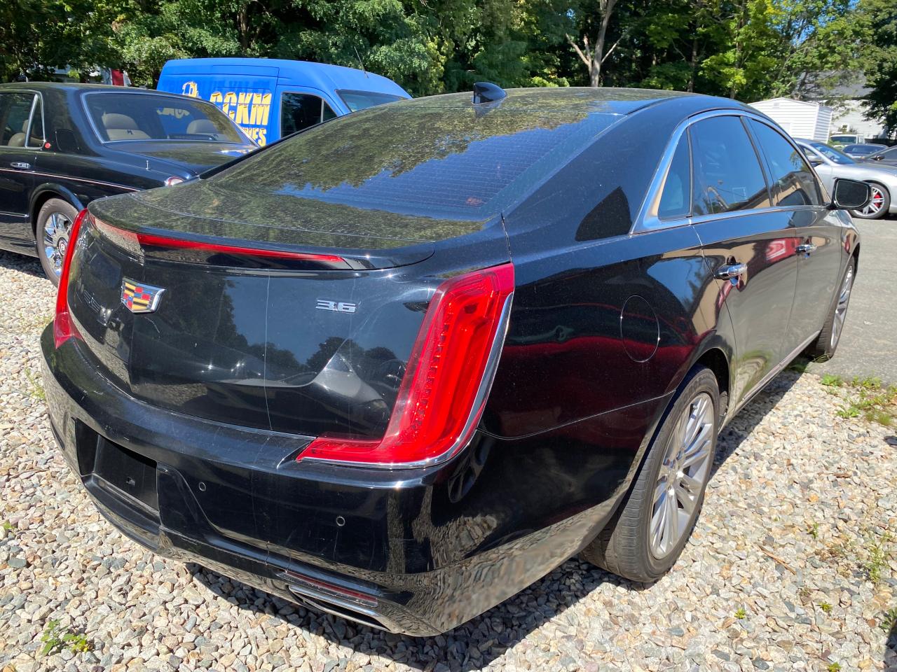 Lot #3027008925 2018 CADILLAC XTS LUXURY