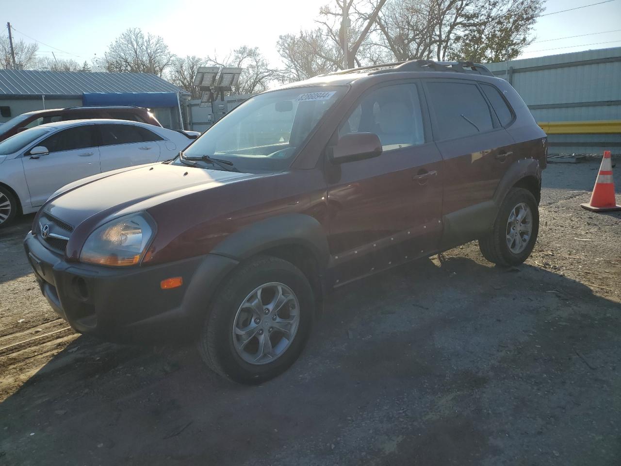  Salvage Hyundai TUCSON