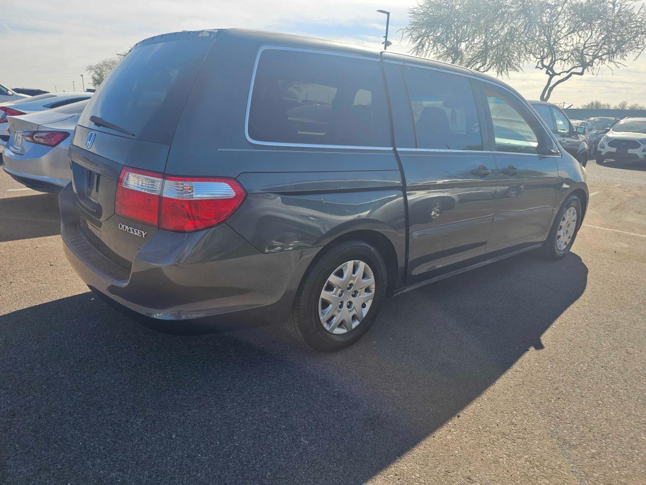 Lot #3034302109 2005 HONDA ODYSSEY LX