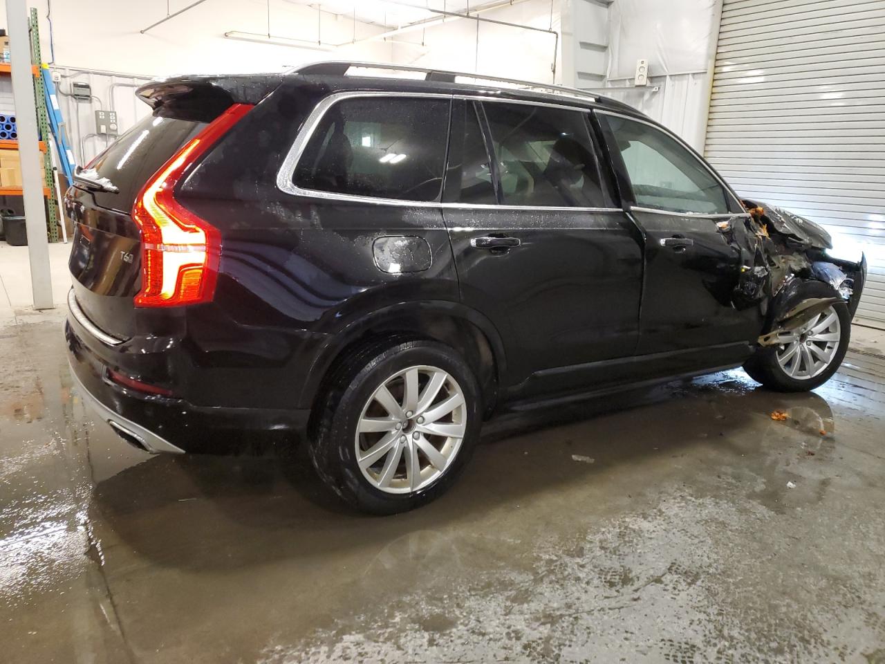 Lot #3028524929 2016 VOLVO XC90 T6