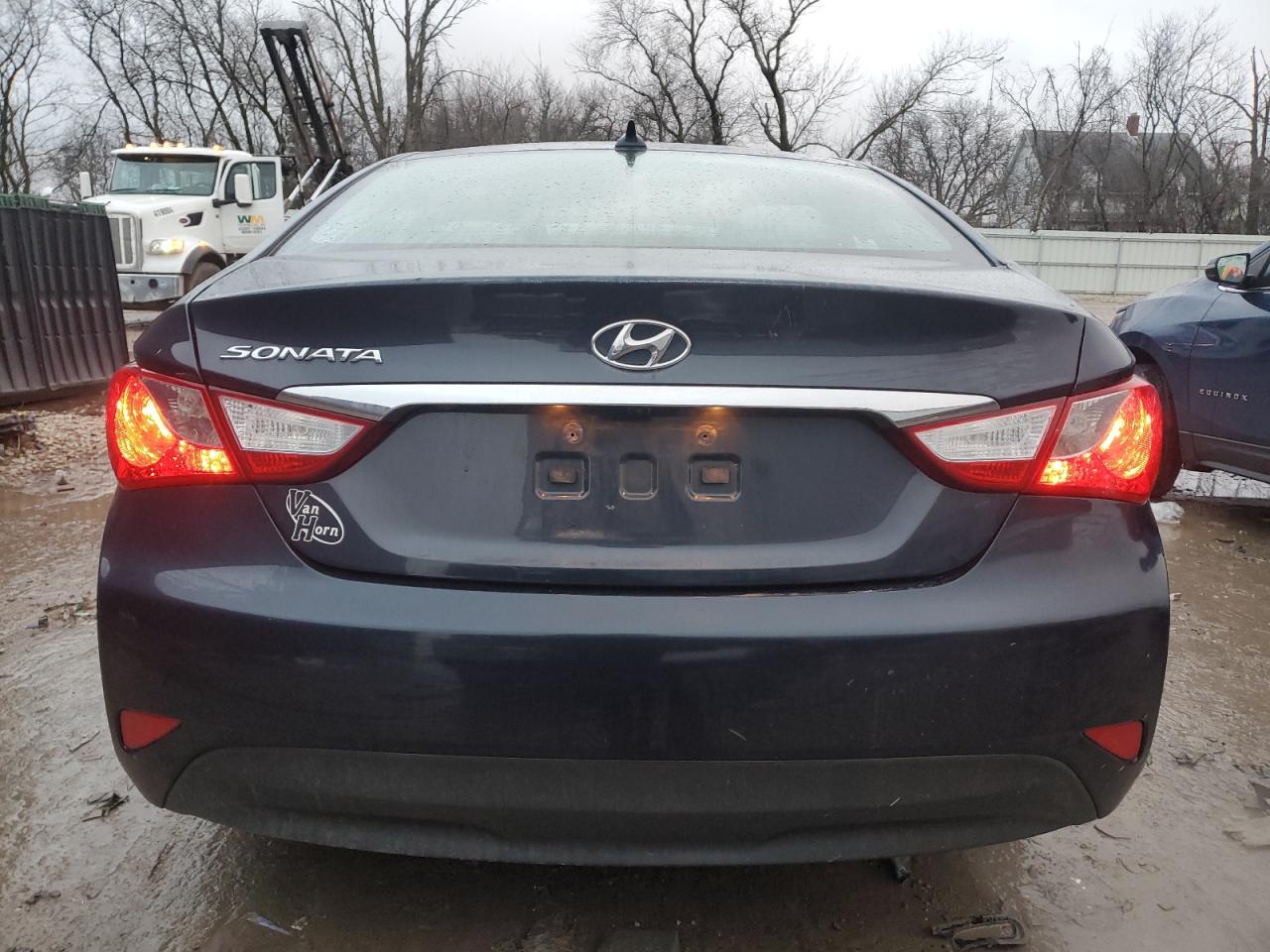 Lot #3034439738 2014 HYUNDAI SONATA GLS