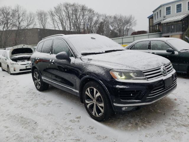 VIN WVGRF7BP0HD006129 2017 VOLKSWAGEN TOUAREG no.4