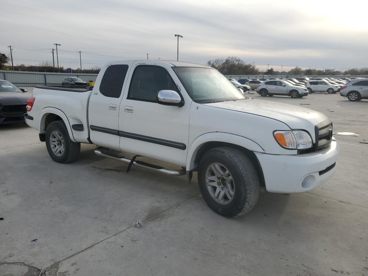 Lot #3031406697 2004 TOYOTA TUNDRA ACC