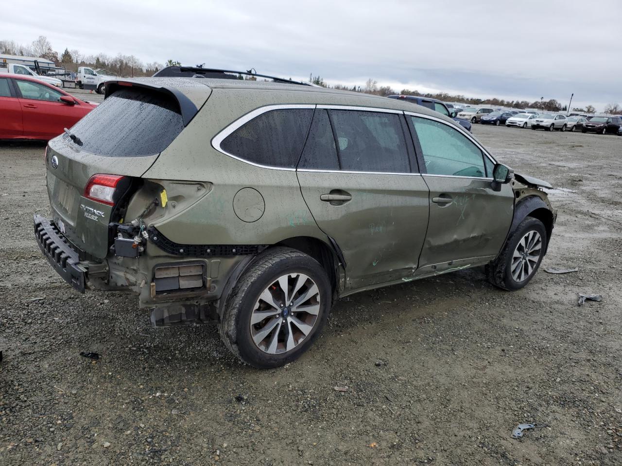 Lot #3050407903 2015 SUBARU OUTBACK 2.