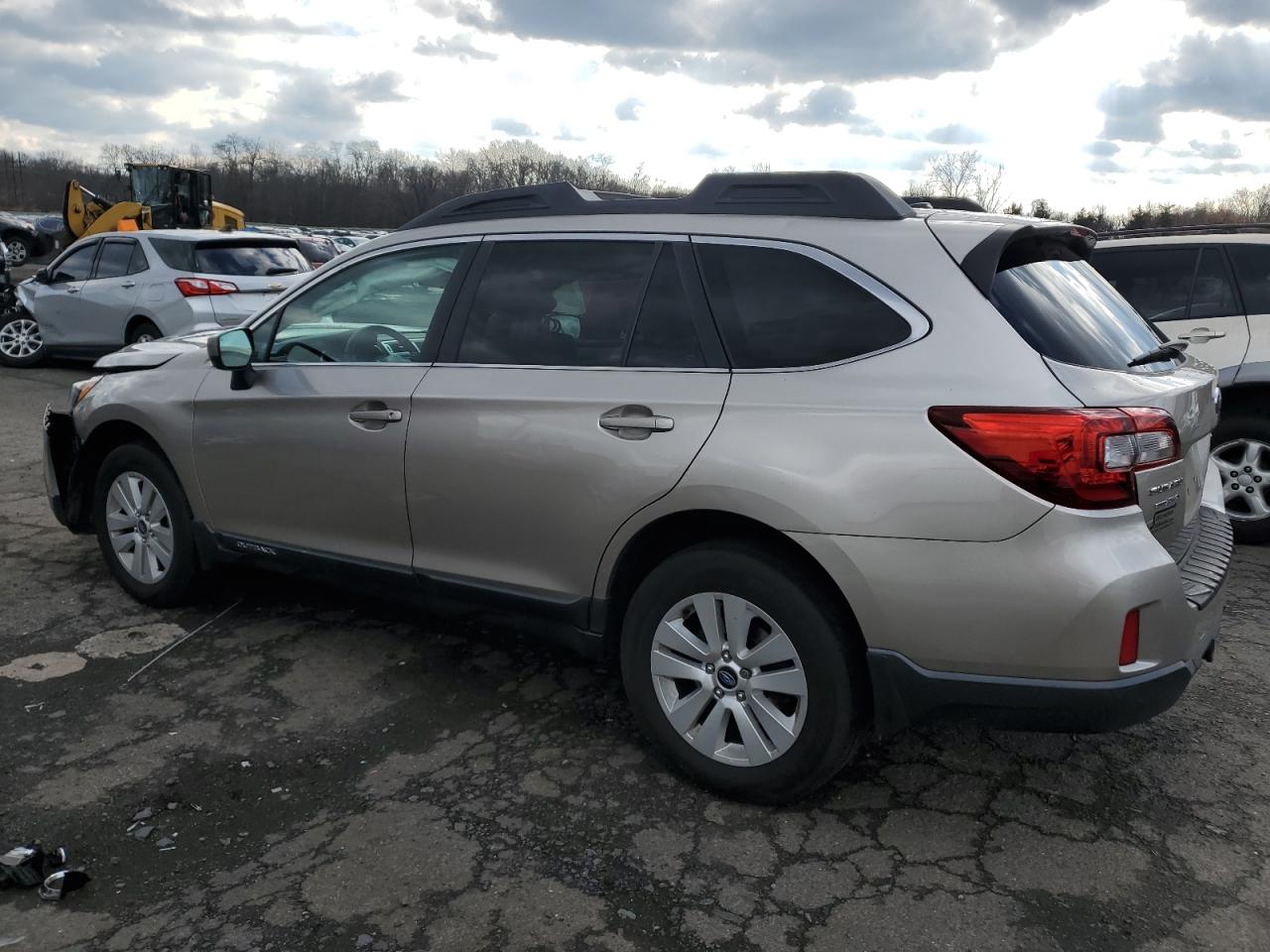 Lot #3030408483 2015 SUBARU OUTBACK 2.