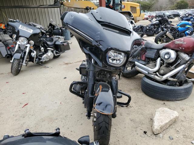 2024 HARLEY-DAVIDSON FLHX - 1HD1KB712RB621166