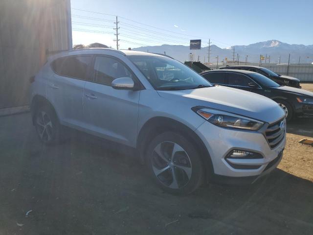 VIN KM8J3CA24GU180109 2016 HYUNDAI TUCSON no.4