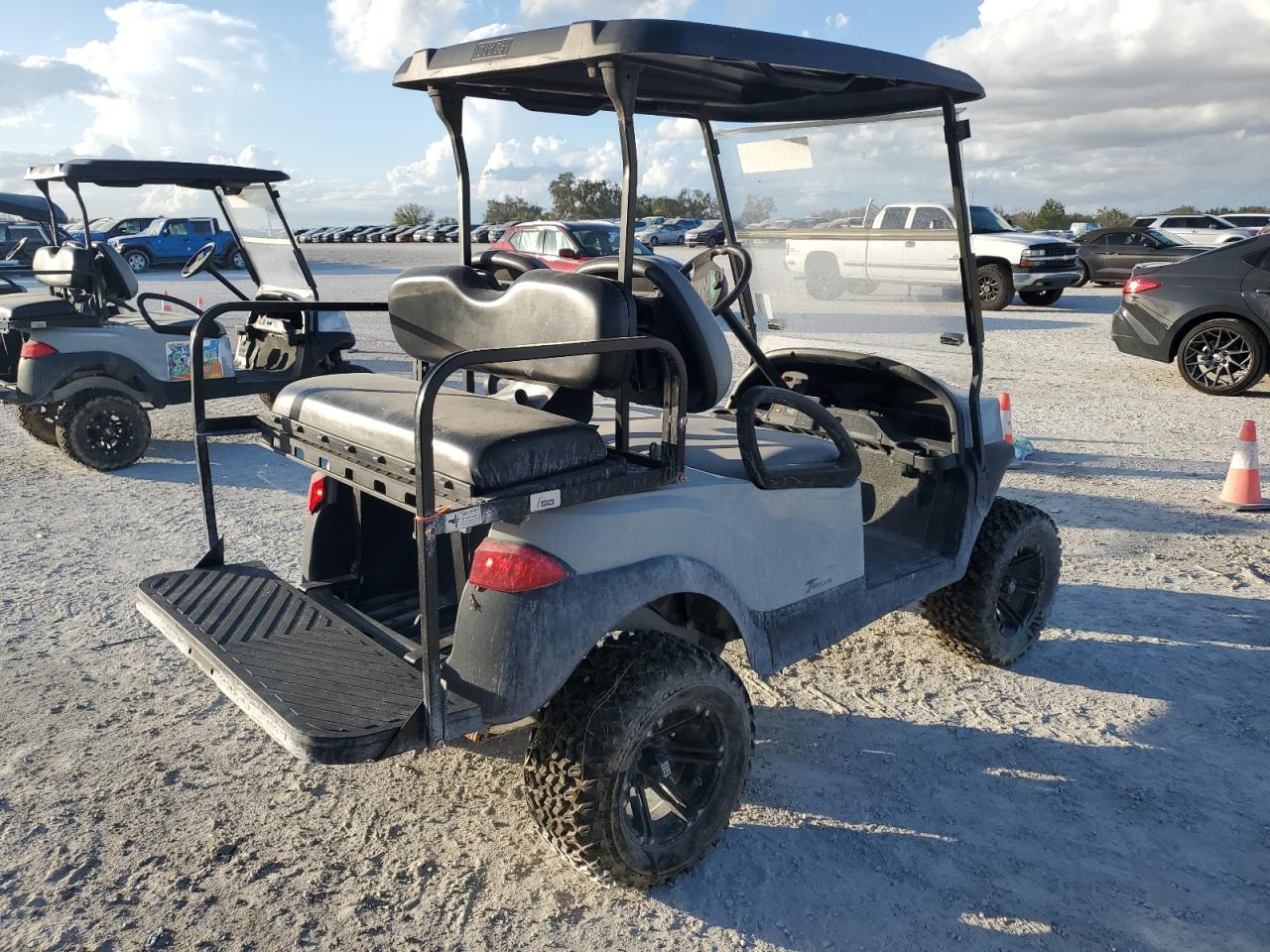 Lot #3040674045 2021 GOLF CART