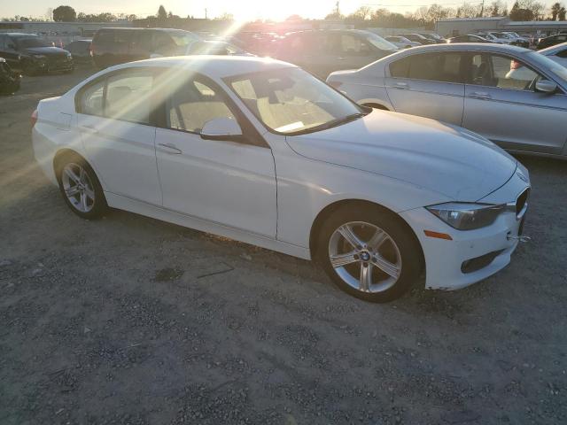 VIN WBA3B1C50EK135511 2014 BMW 3 SERIES no.4