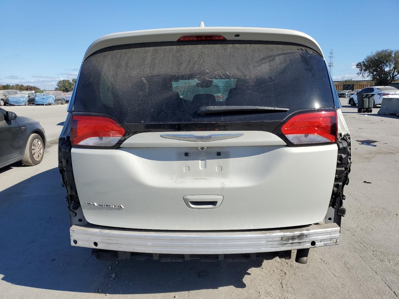 Lot #3049522746 2017 CHRYSLER PACIFICA T