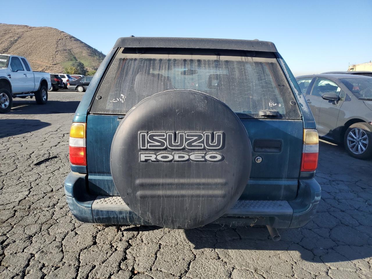 Lot #3026985812 1999 ISUZU RODEO S