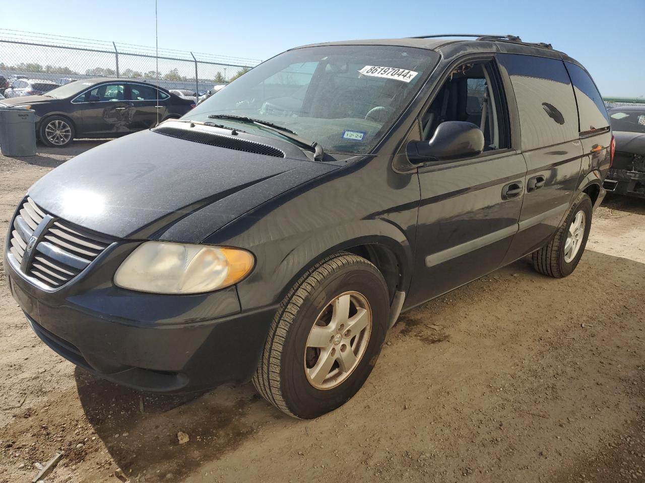 Lot #3034650392 2006 DODGE CARAVAN SX