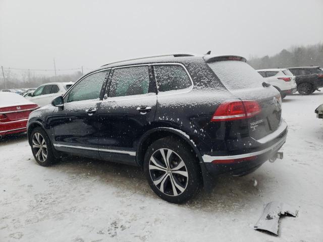 VIN WVGRF7BP0HD006129 2017 VOLKSWAGEN TOUAREG no.2