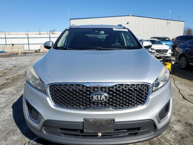 2016 KIA SORENTO LX - 5XYPG4A37GG011429