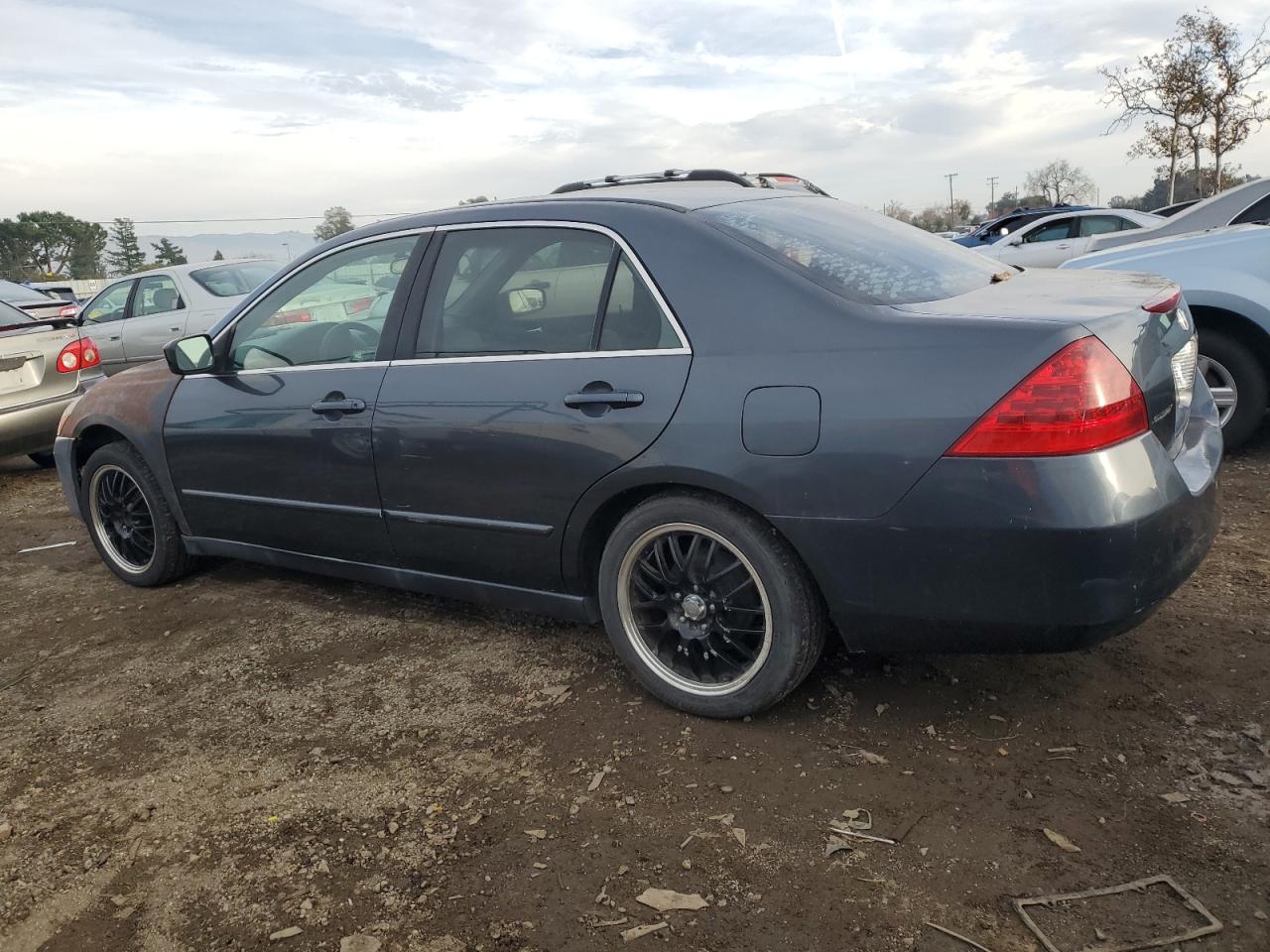 Lot #3032990011 2007 HONDA ACCORD LX