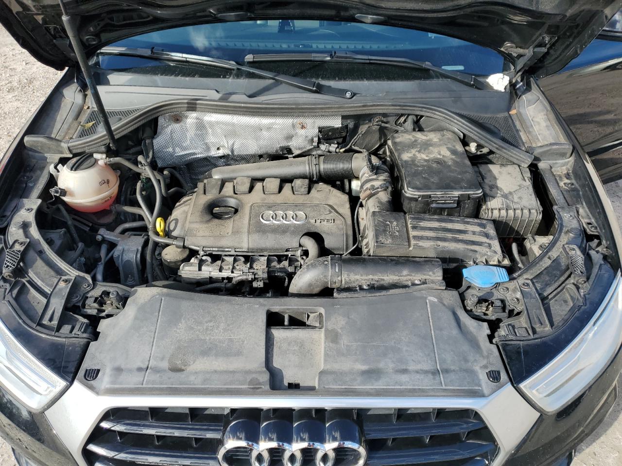 AUDI Q3 PREMIUM PLUS