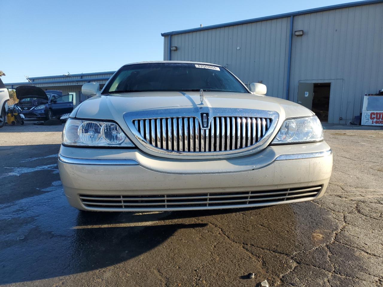 Lot #3028494928 2005 LINCOLN TOWN CAR S