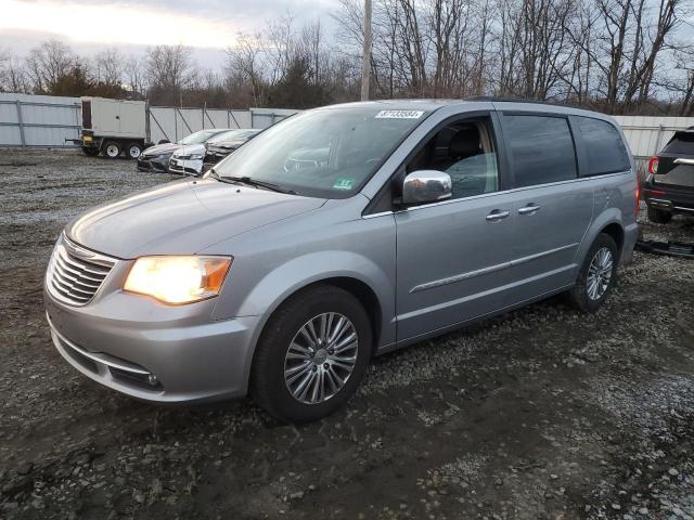 CHRYSLER TOWN & COU