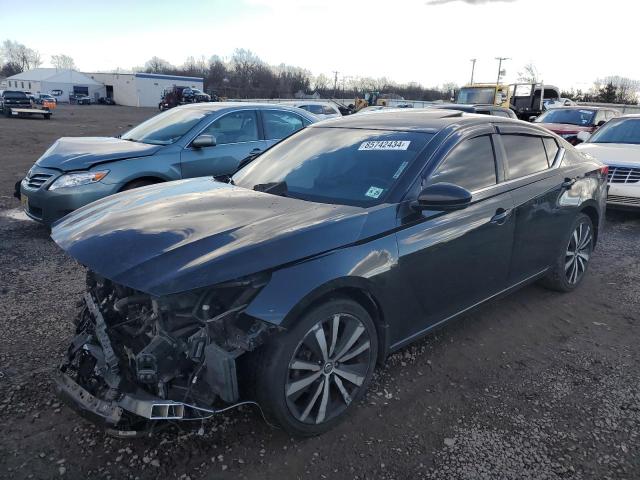 NISSAN ALTIMA SR