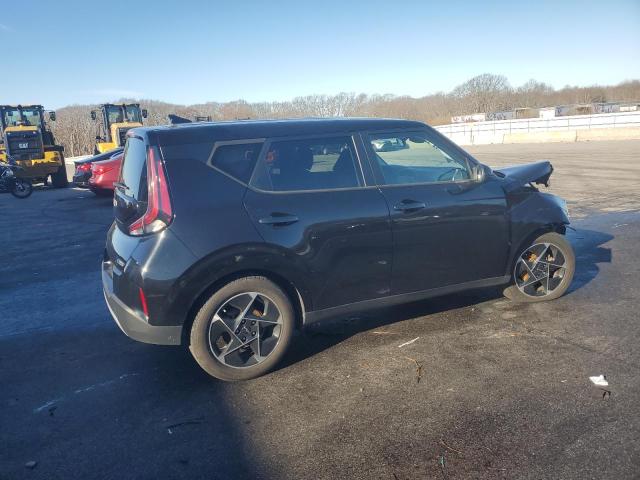 VIN KNDJ33AU8P7852919 2023 KIA SOUL no.3