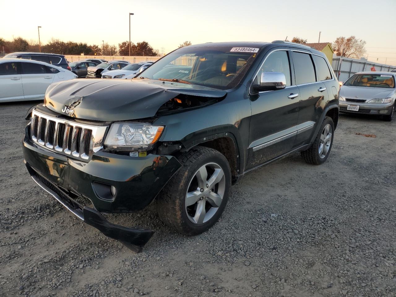  Salvage Jeep Grand Cherokee