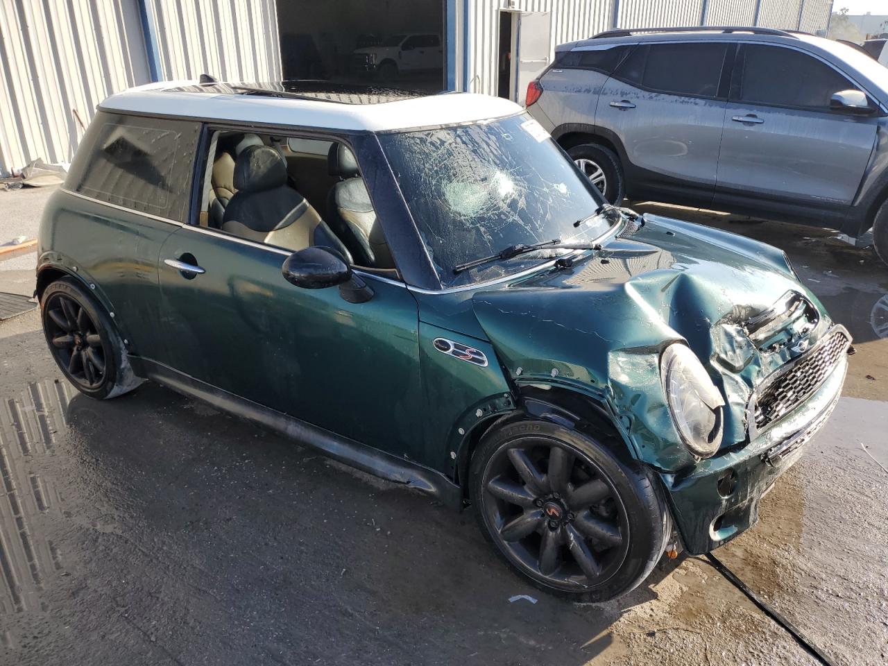 Lot #3024940366 2005 MINI COOPER S