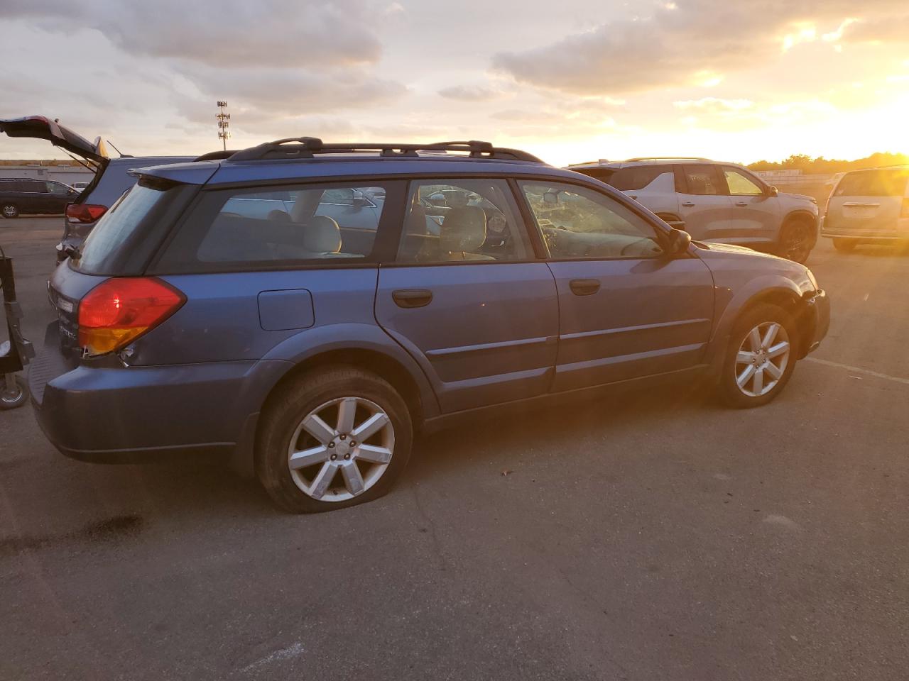 Lot #3048486902 2007 SUBARU OUTBACK OU