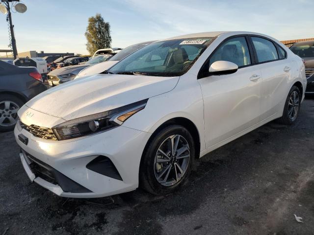 KIA FORTE LX 2024 white  gas 3KPF24AD6RE807821 photo #1