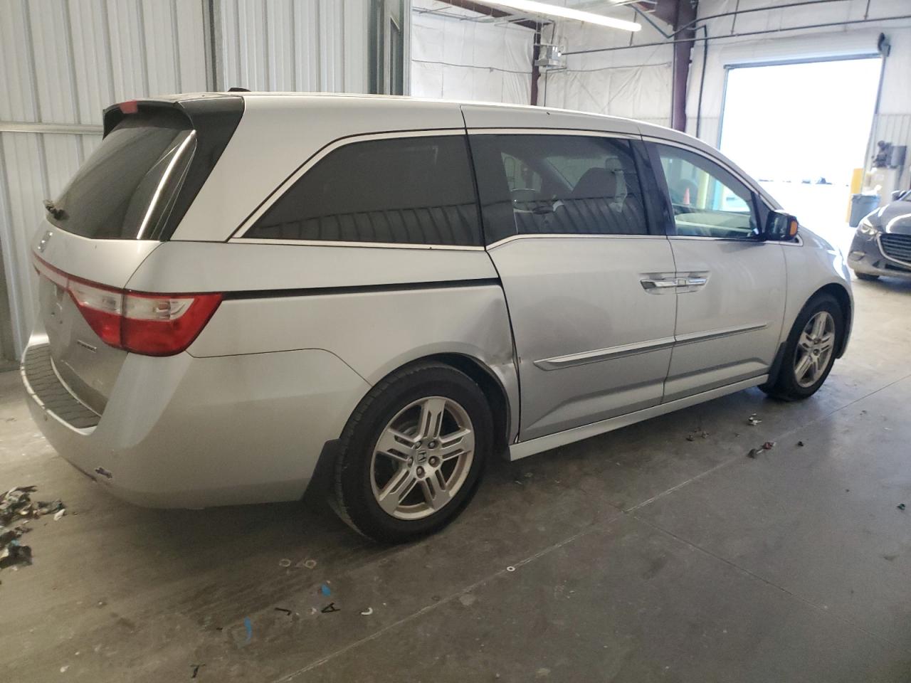 Lot #3037081399 2011 HONDA ODYSSEY TO