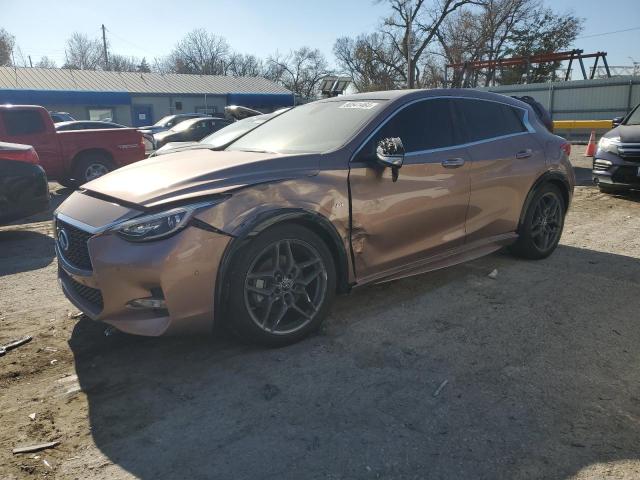 INFINITI QX30 BASE