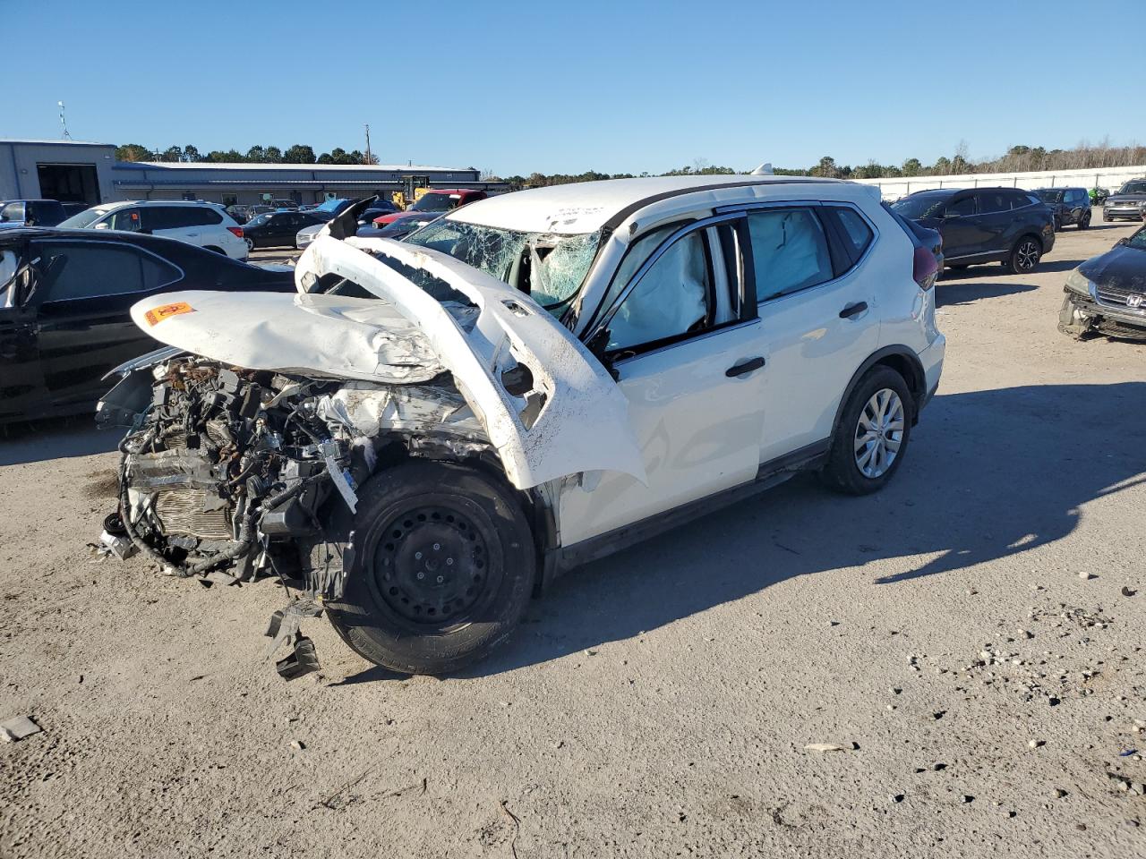 NISSAN ROGUE S