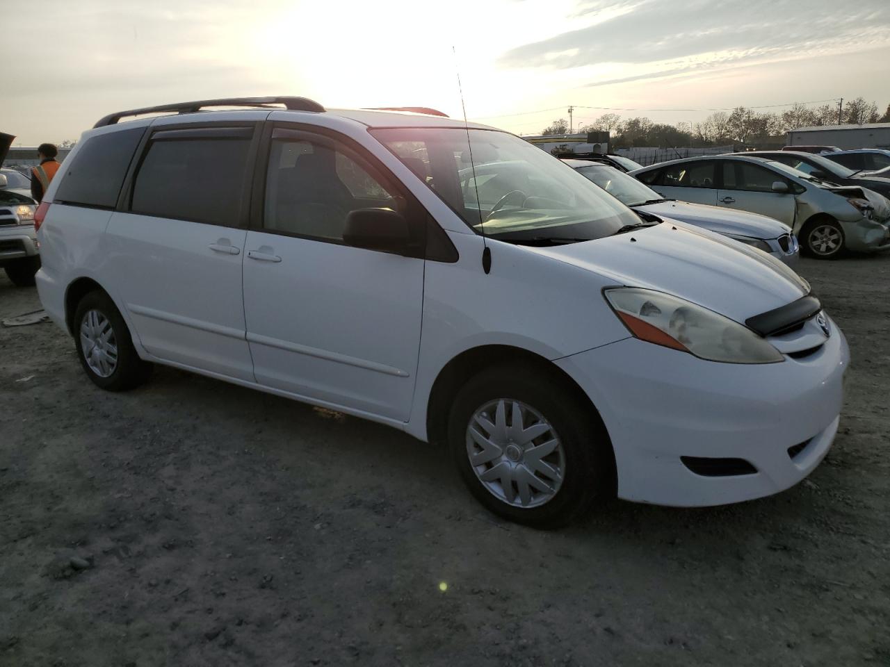 Lot #3024267859 2006 TOYOTA SIENNA CE