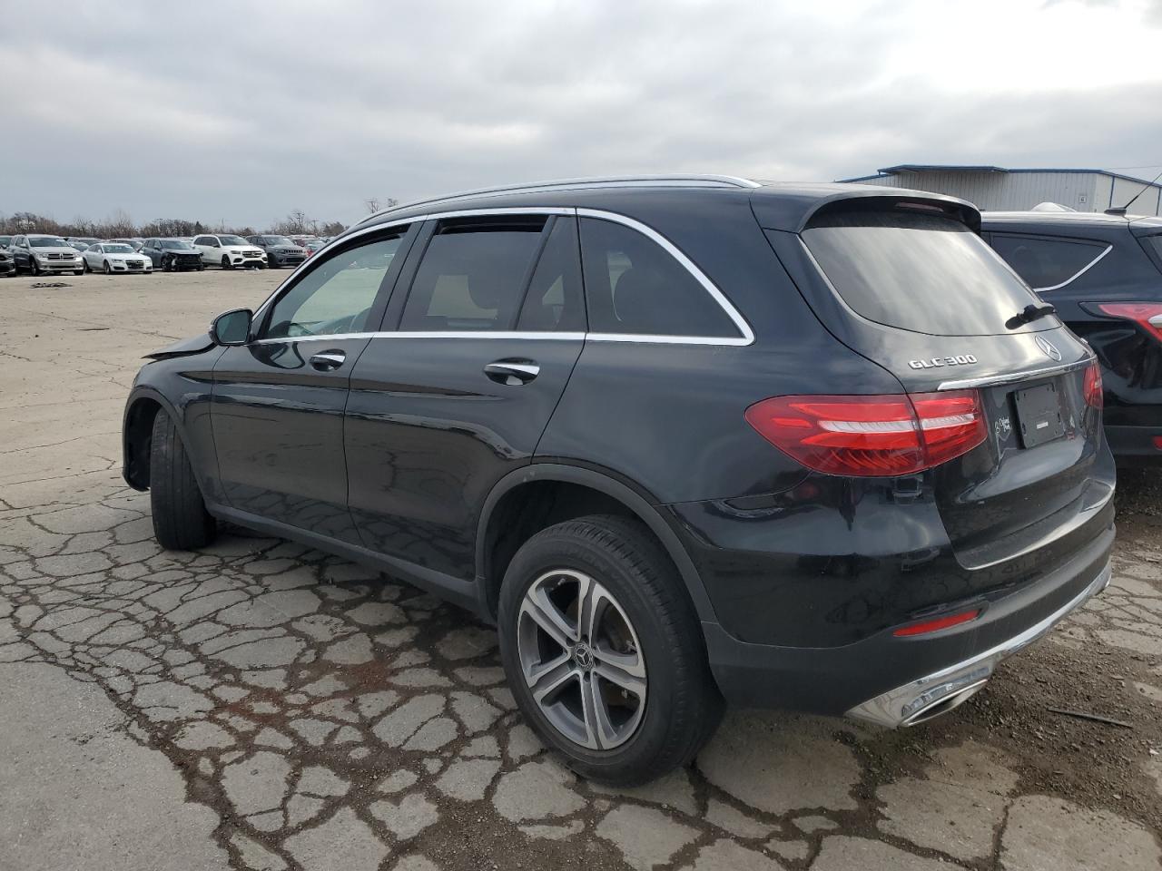 Lot #3029408691 2019 MERCEDES-BENZ GLC 300 4M