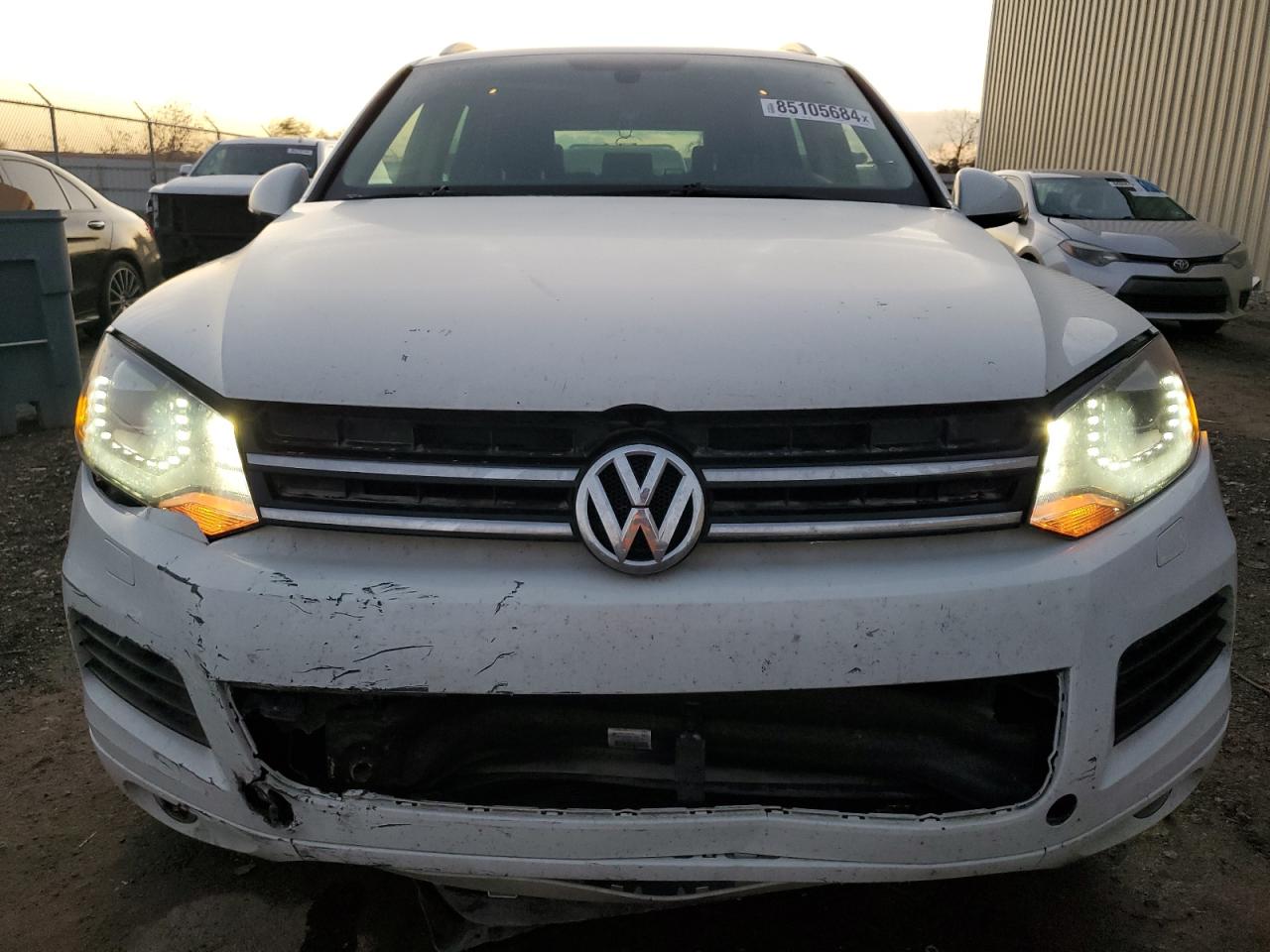 Lot #3046754729 2014 VOLKSWAGEN TOUAREG V6