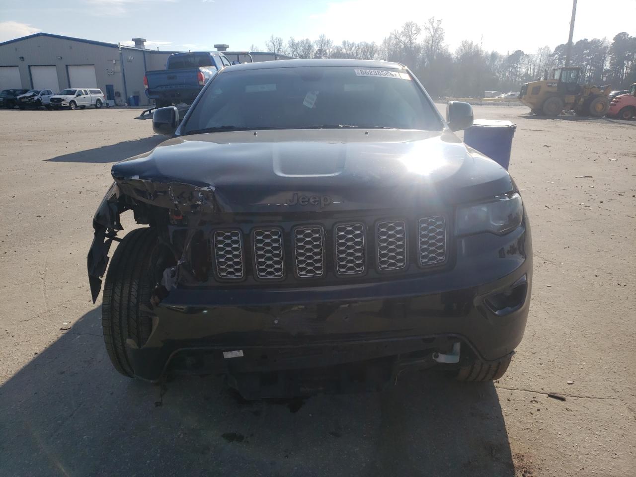 JEEP GRAND CHEROKEE LAREDO