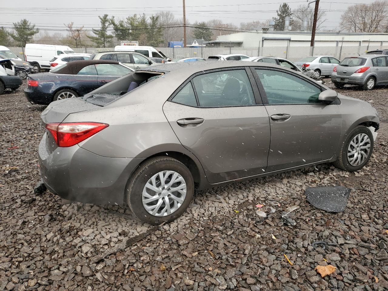 Lot #3030756141 2019 TOYOTA COROLLA L