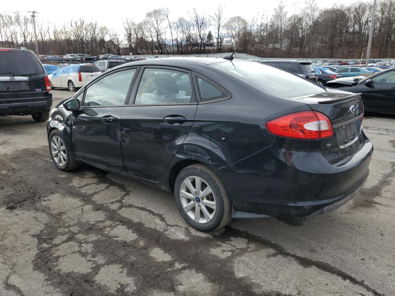 Lot #3029348715 2011 FORD FIESTA SE