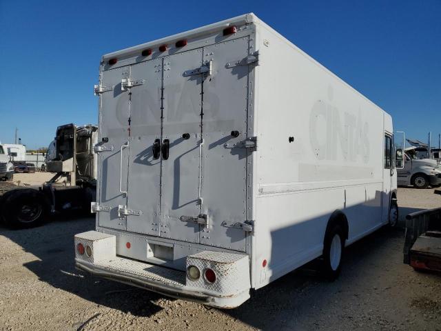 FREIGHTLINER CHASSIS M 2002 white step van diesel 4UZAANBW72CJ66965 photo #4