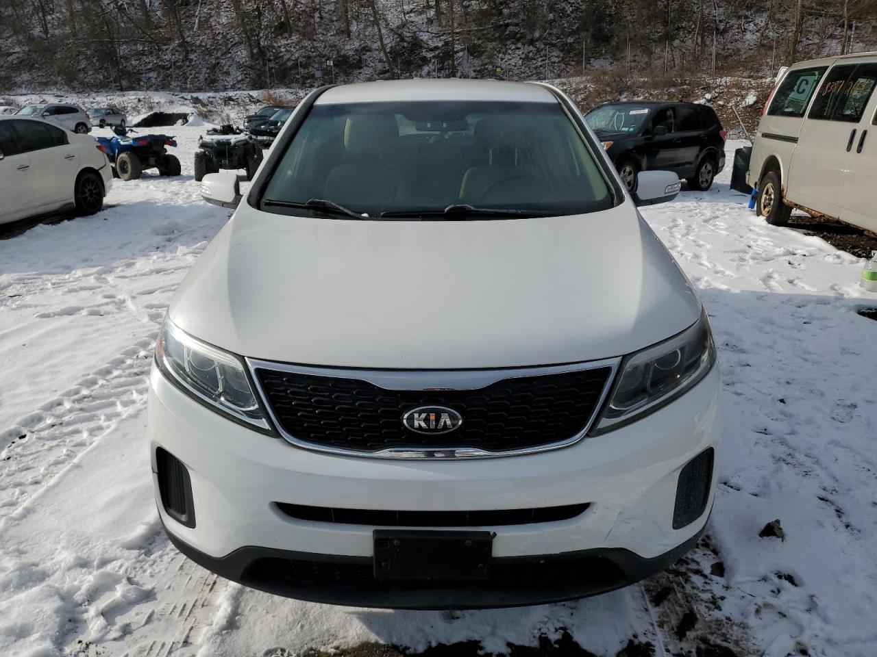 Lot #3034281087 2015 KIA SORENTO LX