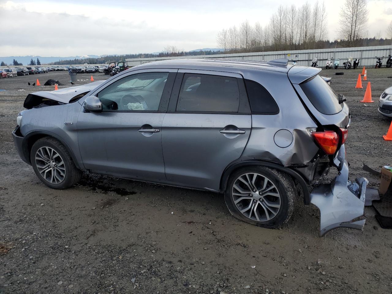 Lot #3029800249 2018 MITSUBISHI OUTLANDER