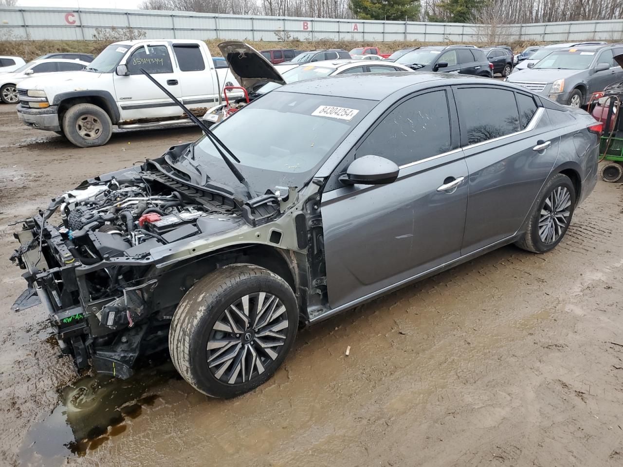  Salvage Nissan Altima