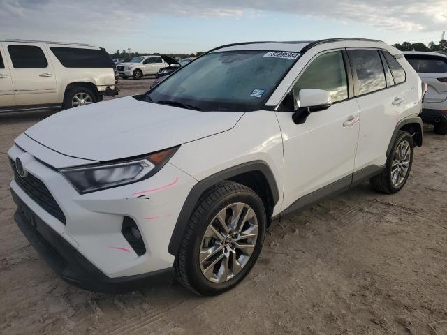 TOYOTA RAV4 XLE P 2019 white  gas JTMC1RFVXKD018485 photo #1