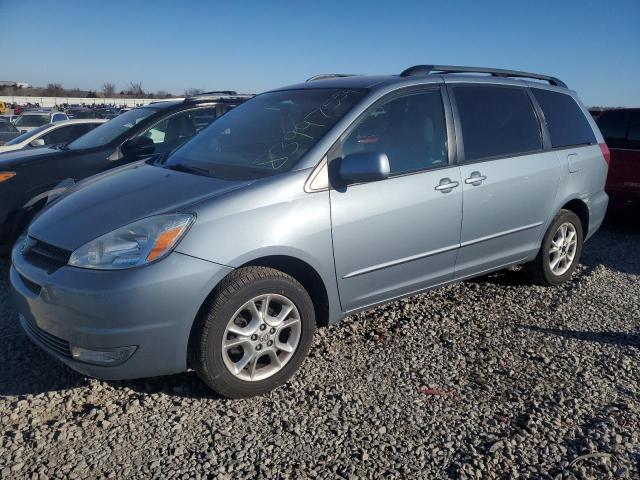 TOYOTA SIENNA XLE