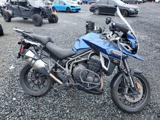 TRIUMPH MOTORCYCLE EXPLORER X 2017 blue  gas SMTF44XB6HJ765802 photo #1