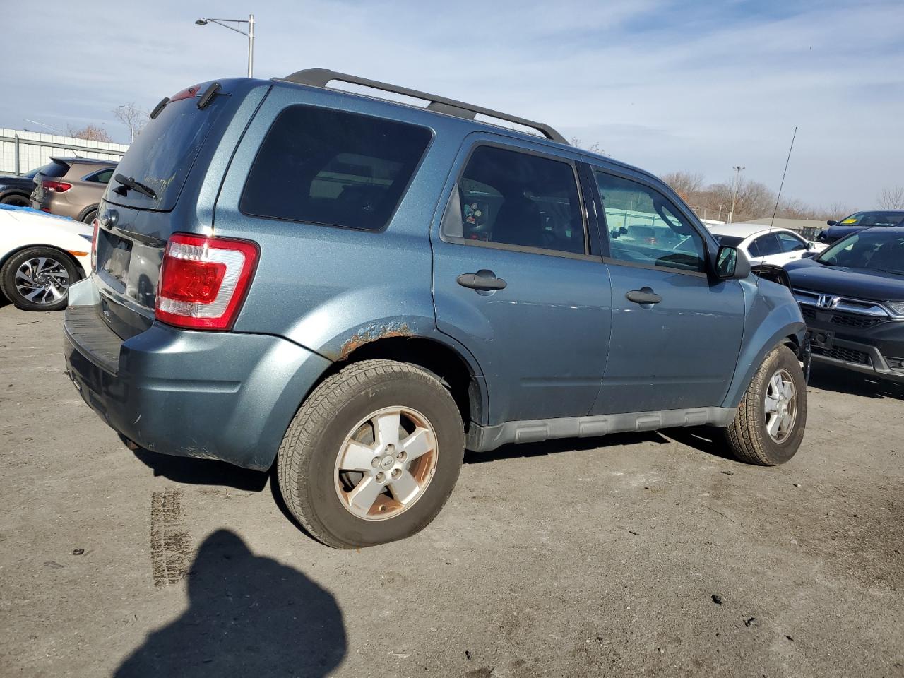 Lot #3033240827 2011 FORD ESCAPE LIM