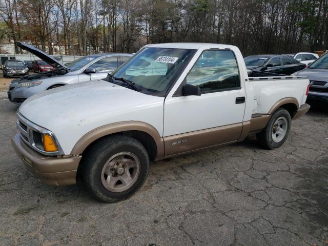 CHEVROLET S TRUCK S1 1997 white pickup gas 1GCCS1443V8208666 photo #1