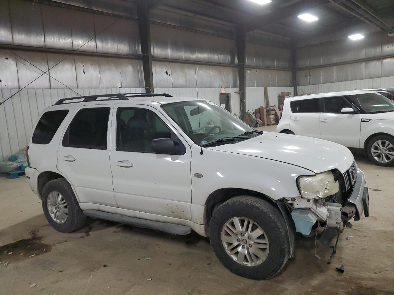 Lot #3038021198 2006 MERCURY MARINER